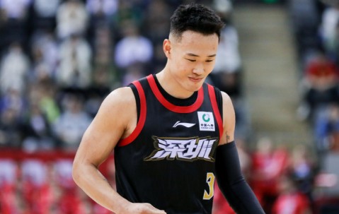 MK体育-深圳大胜1-0浙江：贺希宁32+5总分升队史第二 史密斯27+9