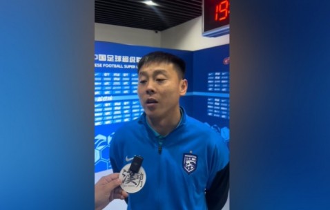 MK体育中国-三镇球员汪晋贤：大家都想把比赛踢好 球队有需要我随时准备着